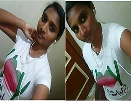 Pretty Tamil girl exposes her breasts during a video call