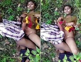 Indian call girl gets some outcall action from a happy customer