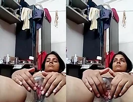 College girl doing solo masturbation on phone