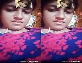 Pretty Indian woman fingered intimately in hot video