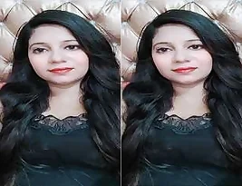 College student from the village is a hot Paki babe who likes hardcore sex and loves analingus.