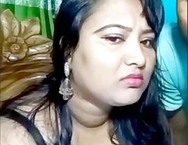 Special Bengali Bhabi’s round ass shaking during hot devar action