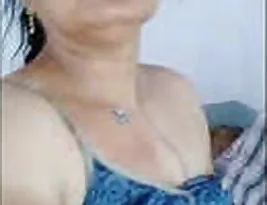 Hot Indian milf Bhabhi stripping and dancing.