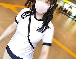 I went for a jog in Ikebukuro and wore a gym dress with built-in bras and an adhesive toy.