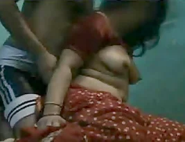 Rita bhabhi s hot pussy getting licked and fucked in this video.
