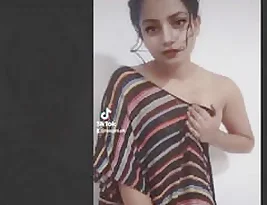Sexy Indian girl showing her beautiful big boobs.