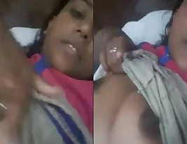 A sexy Indian woman’s live expose of her breasts and vagina