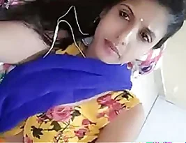 Cutiepie intrigues with her choice of high cut saree and transparent blouse worn during the live session.