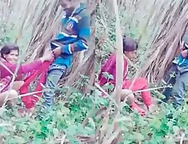 Outdoor sex with a beautiful Indian girl