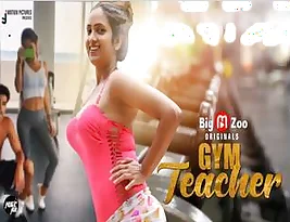Much longer solo set from PE teacher in gym of school.