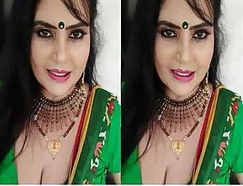 kanchan bhabhi on a live sex show