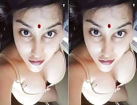 Beautiful Sri Lankan Tamil girl reveals her breasts and vagina in part 6.
