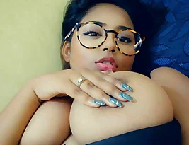 Hot Oasi Das in an explicit video - Part 3