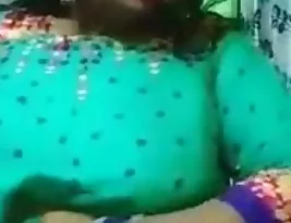 Bhabhi tries out her sweet spot by fingering