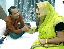 A watchman having sex with a Bhabhi (neighbor s wife) in her house has been caught on camera.